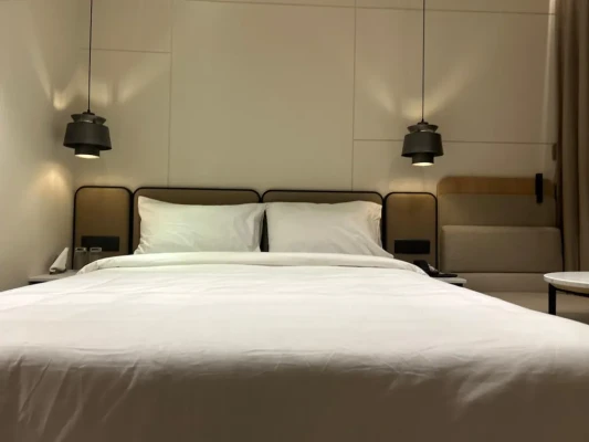 hotel room booking in sheela nagar, visakhapatnam - 7 apple hotel vizag