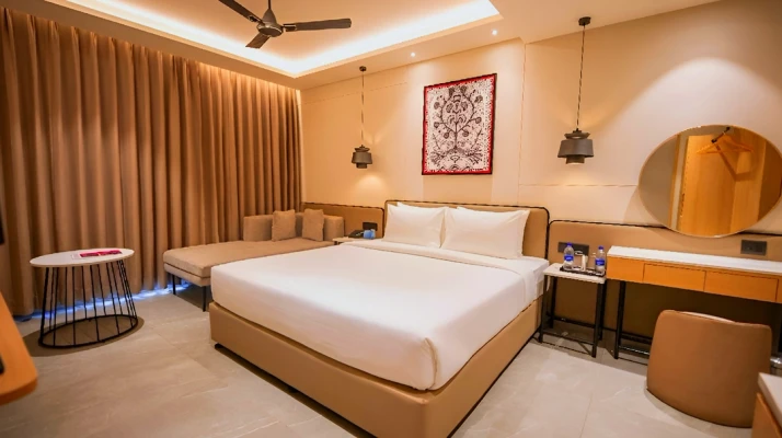 hotel with free parking in sheela nagar, visakhapatnam - 7 apple hotels vishakhapatnam