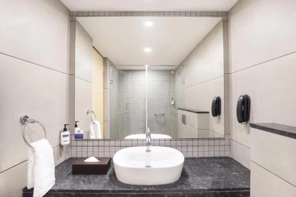 jacuzzi hotel in gajuwaka, visakhapatnam - keys lite by lemon tree hotels sreekanya