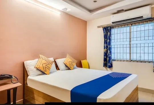 hotel near visakhapatnam railway station - sri ganesh swati residency
