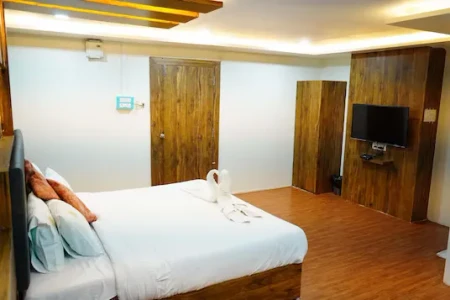 Hotel with banquet hall in 104 area, visakhapatnam - the central suites