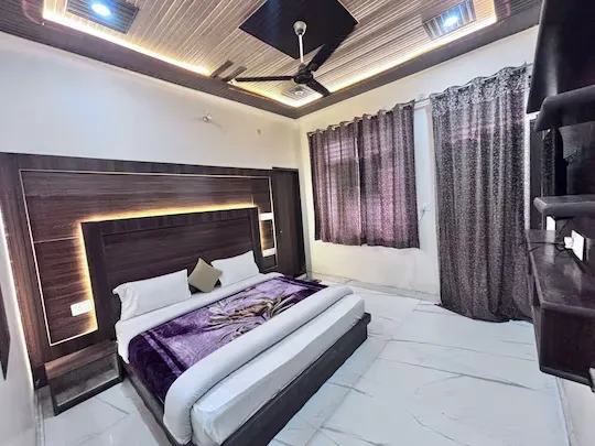 hotel room booking in chhatikara, vrindavan - hotel mohini kunj vrindavan by hrg