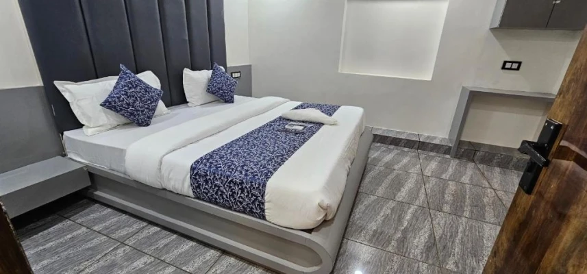 best hourly hotel in hotel krishna wankaner
