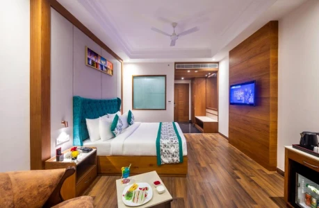 hotel near zirakpur airport - lords inn chandigarh zirakpur